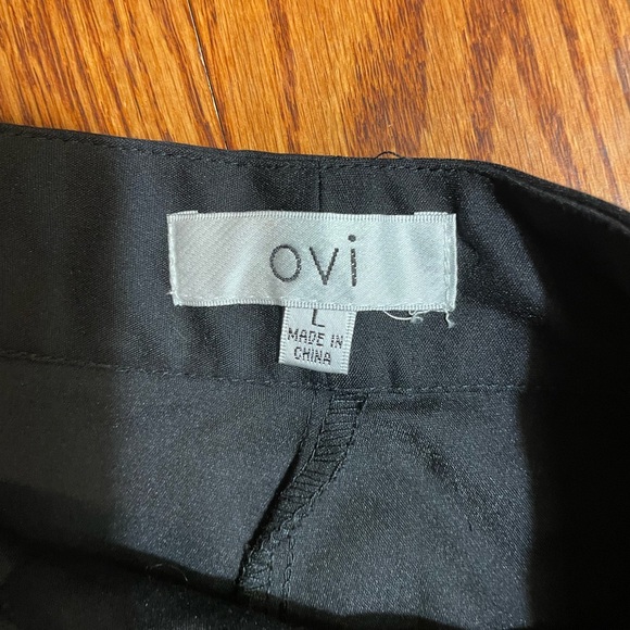 Black shorts - Picture 3 of 11